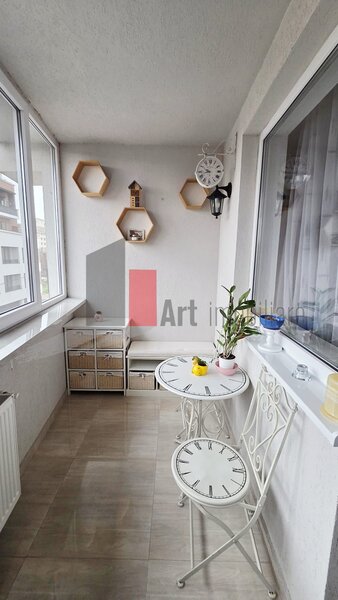 Marriott, 13 Septembrie, Tudor Vladimirescu, apartament cu doua camere, cu centrala.